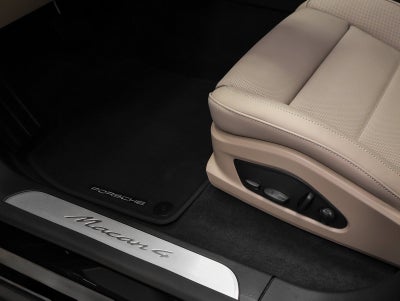 2026 Porsche Macan Macan 4 Electric