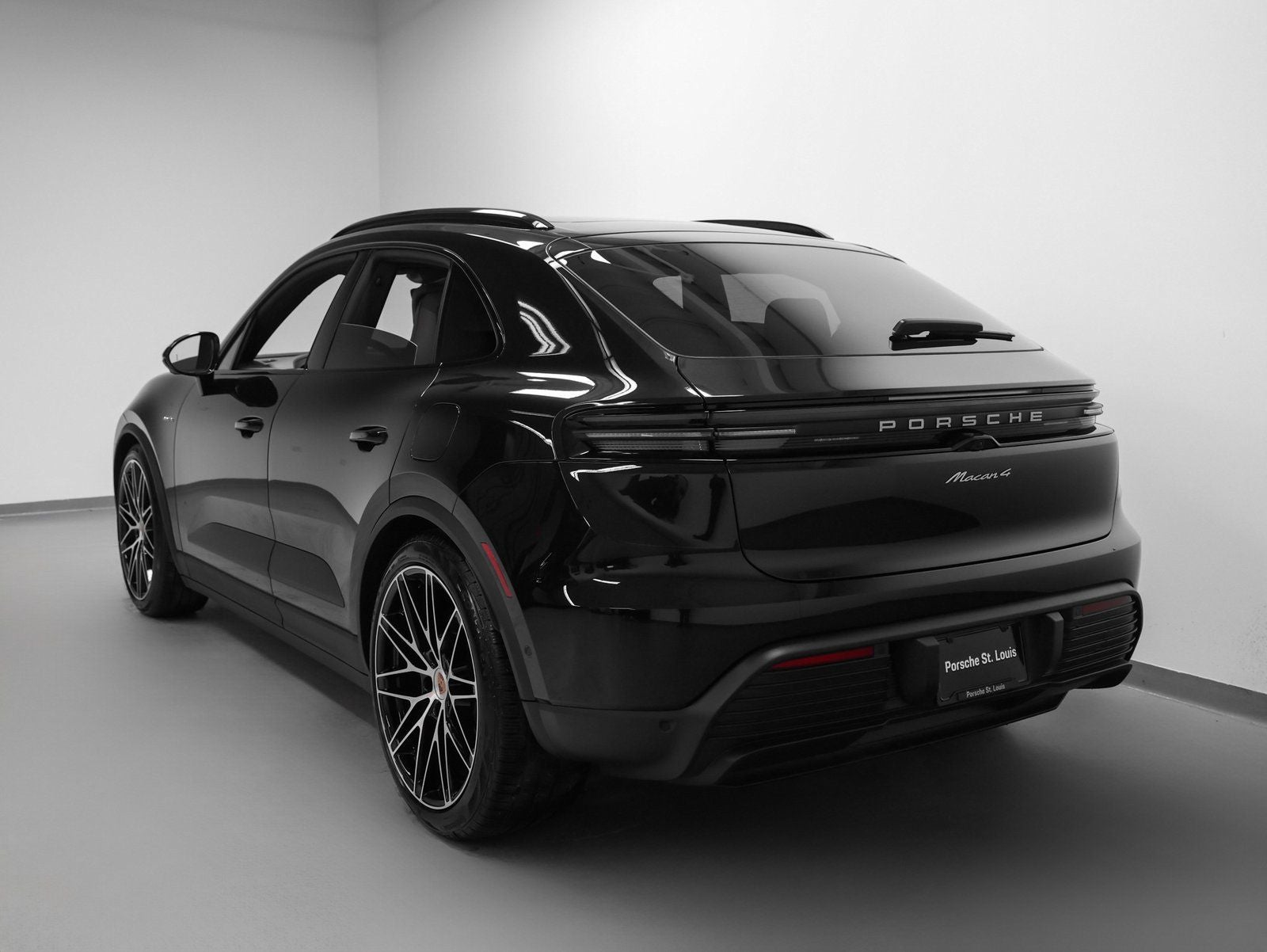 2026 Porsche Macan Macan 4 Electric