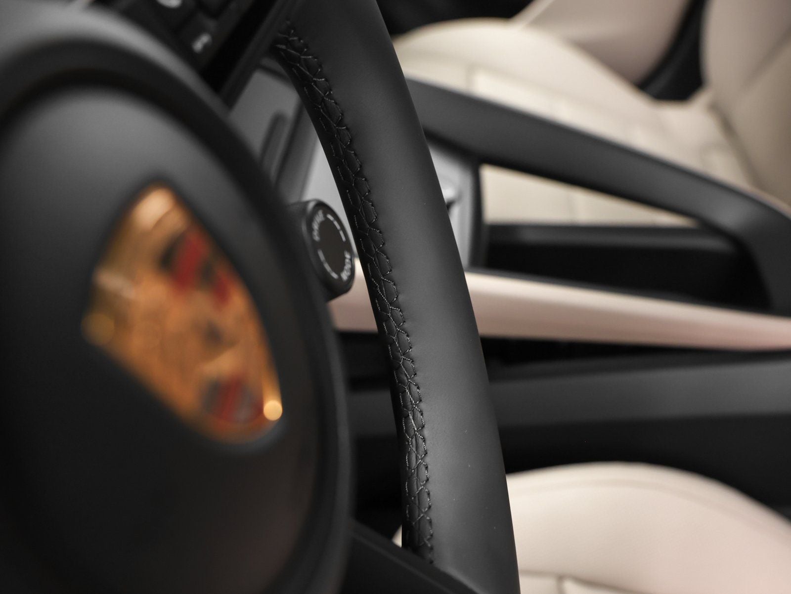 2026 Porsche Macan Macan 4 Electric