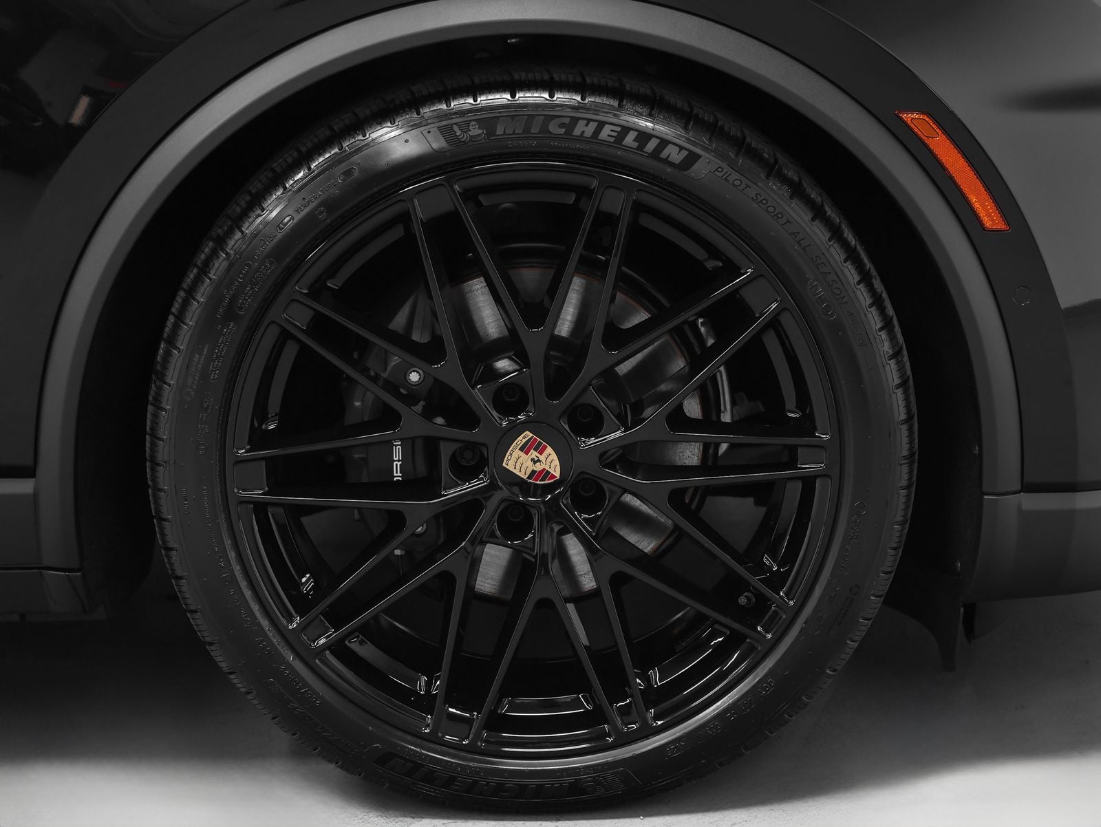 2026 Porsche Macan 4 Electric