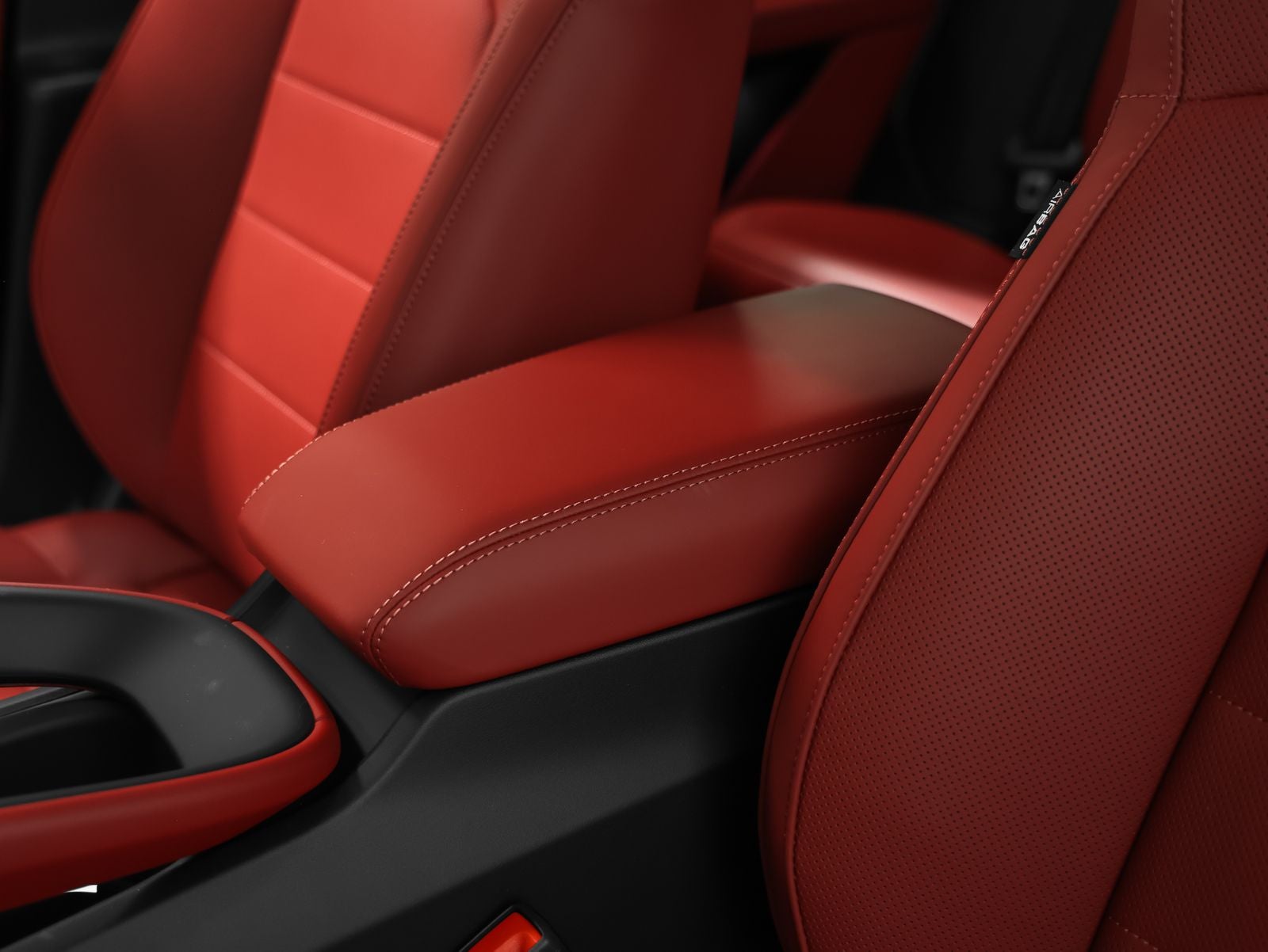 2026 Porsche Macan 4 Electric