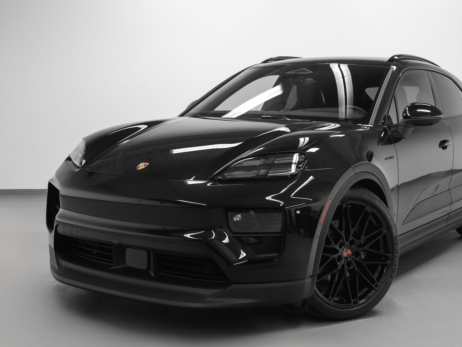 2026 Porsche Macan 4 Electric