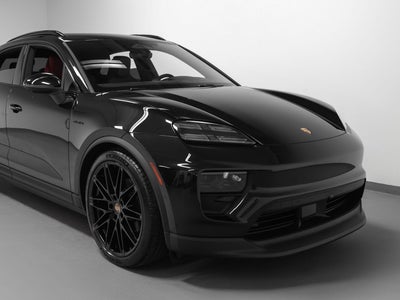 2026 Porsche Macan 4 Electric