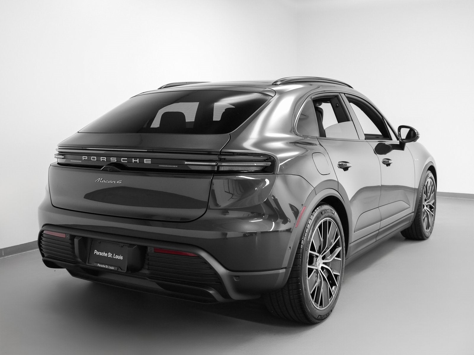 2025 Porsche Macan Macan 4 Electric