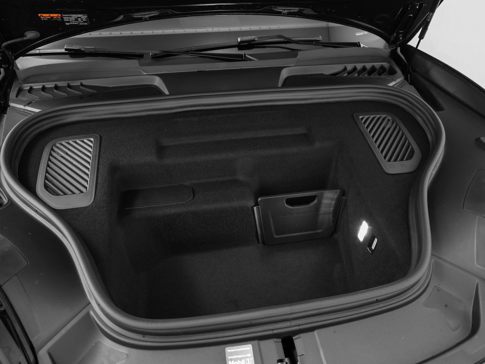 2025 Porsche Macan Macan 4 Electric