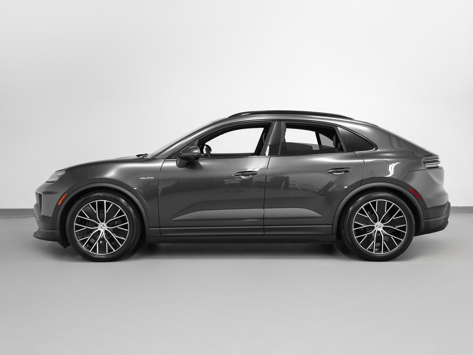 2025 Porsche Macan Macan 4 Electric