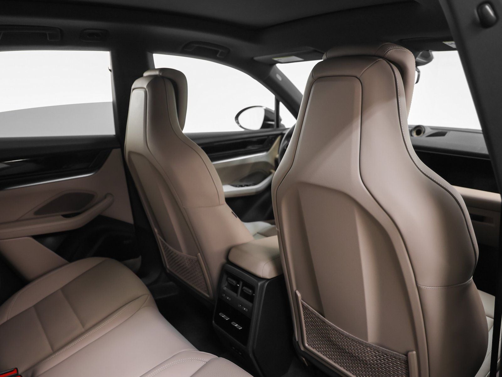 2026 Porsche Macan Macan 4 Electric