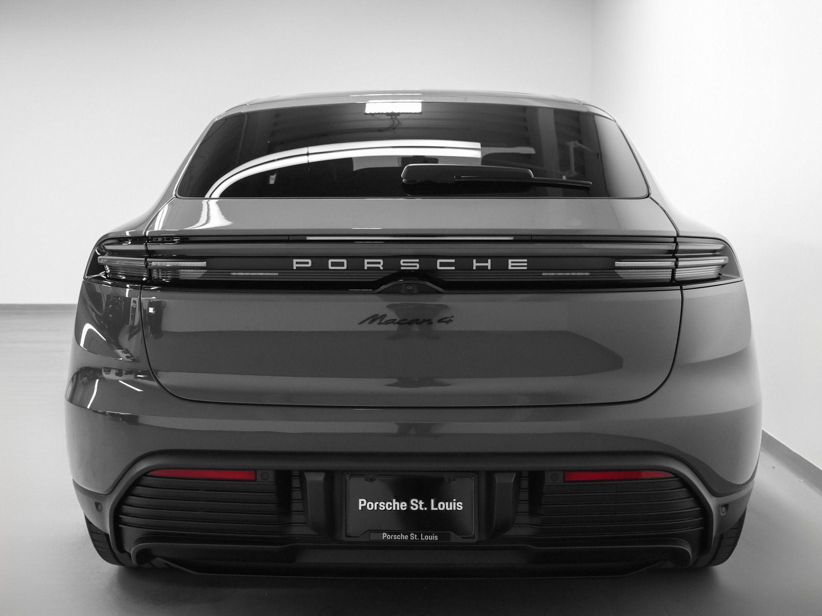 2026 Porsche Macan Macan 4 Electric