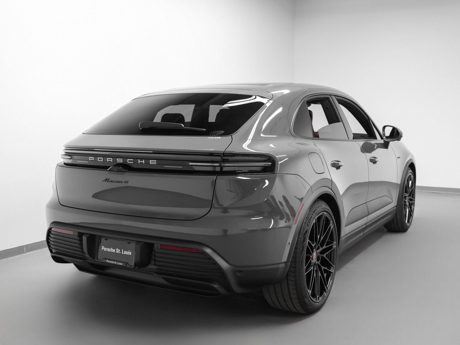 2026 Porsche Macan Macan 4 Electric