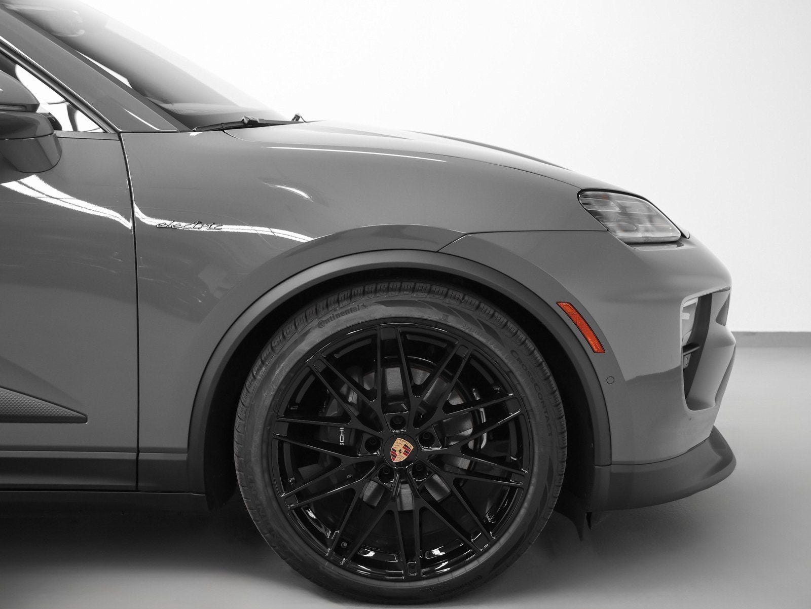 2026 Porsche Macan Macan 4 Electric