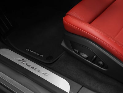 2026 Porsche Macan Macan 4 Electric