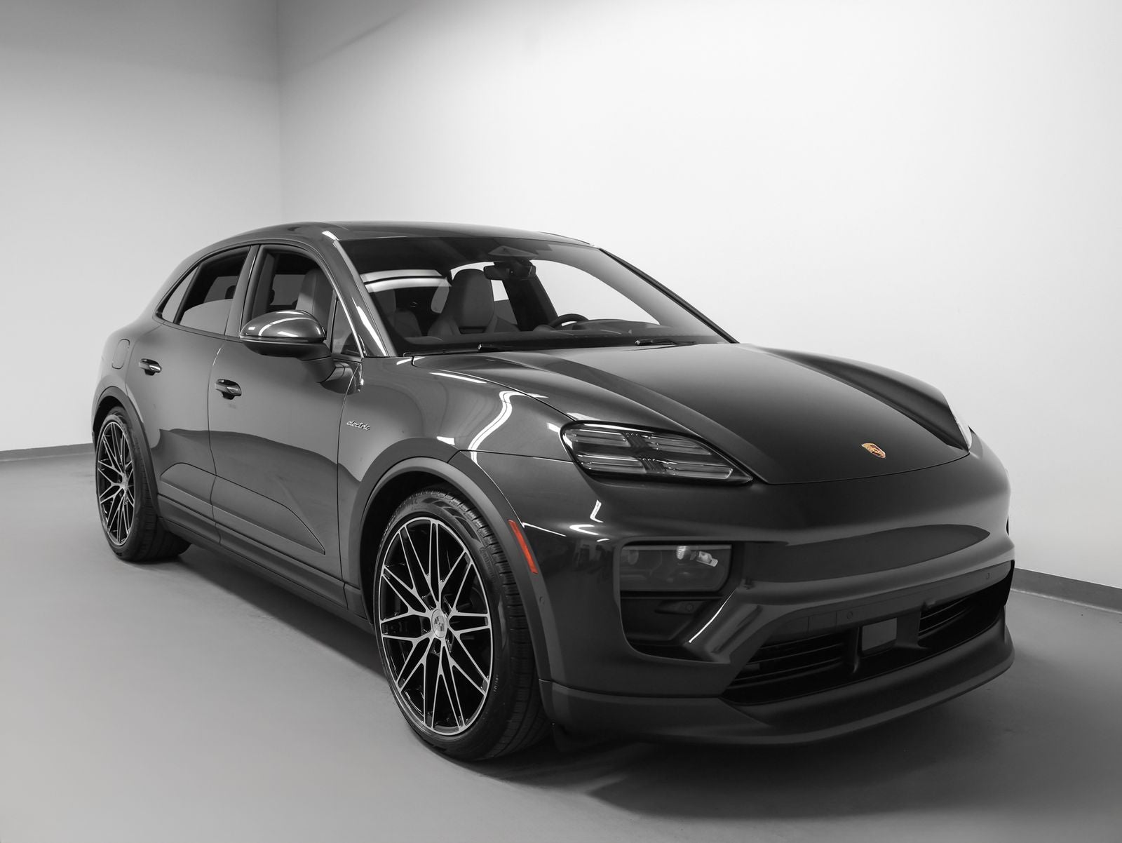 2026 Porsche Macan 4 Electric