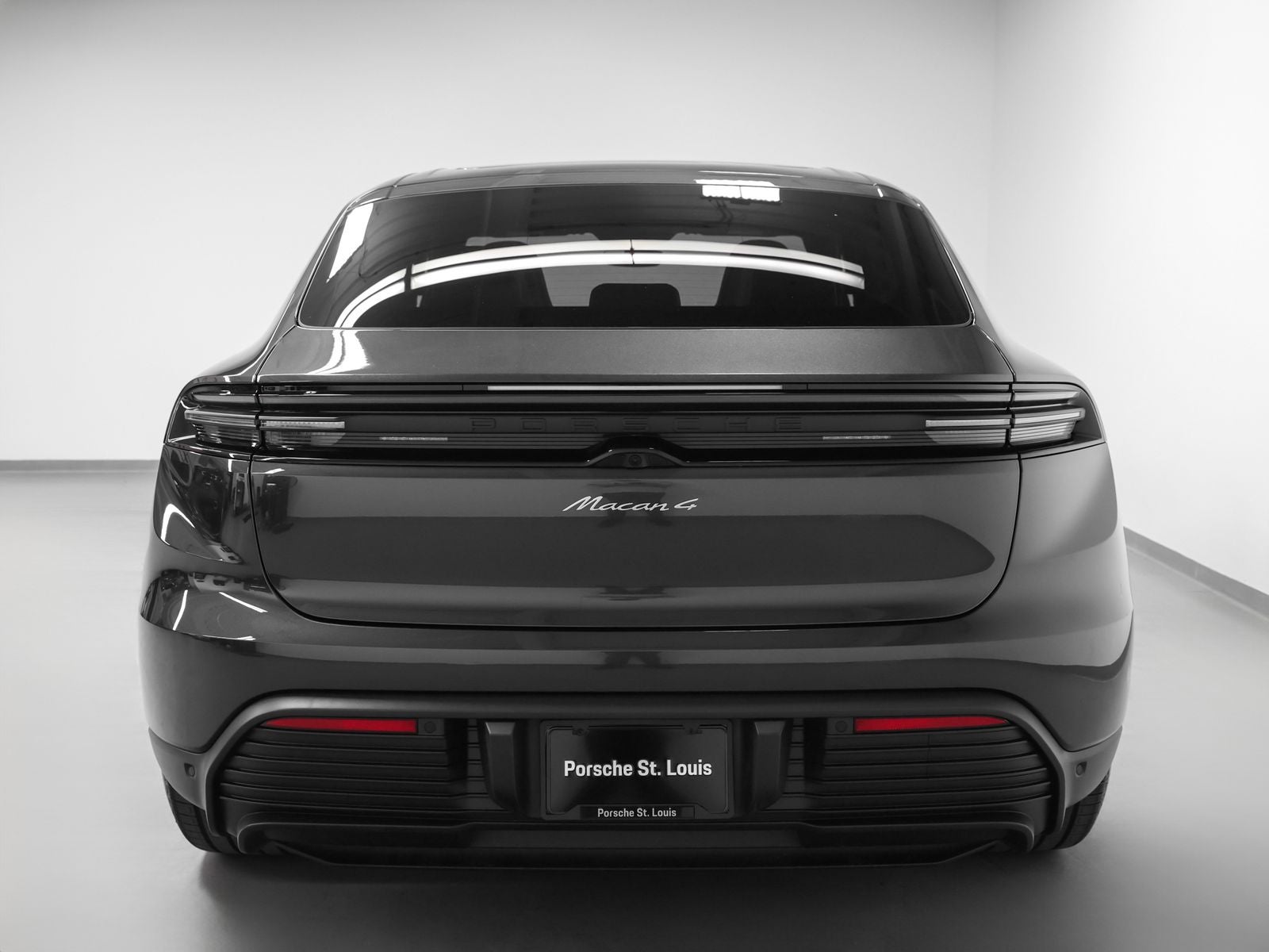 2026 Porsche Macan 4 Electric