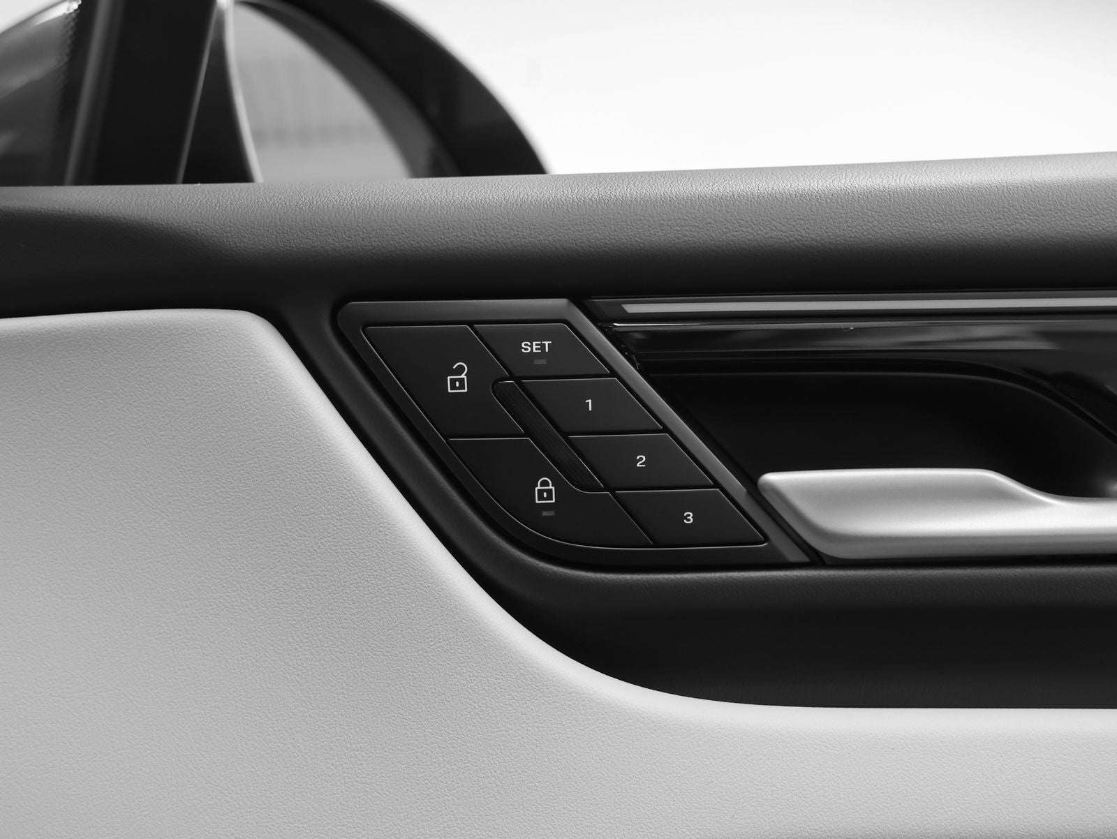 2026 Porsche Macan 4 Electric