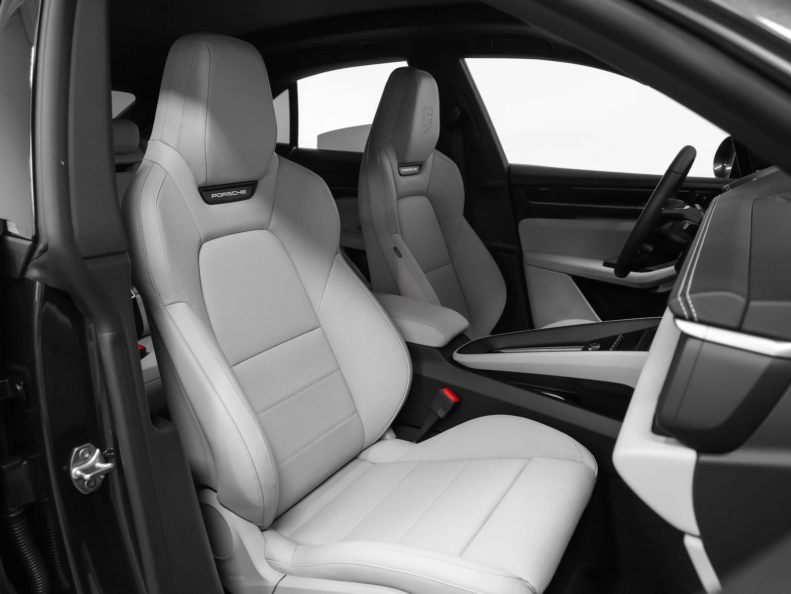 2026 Porsche Macan 4 Electric