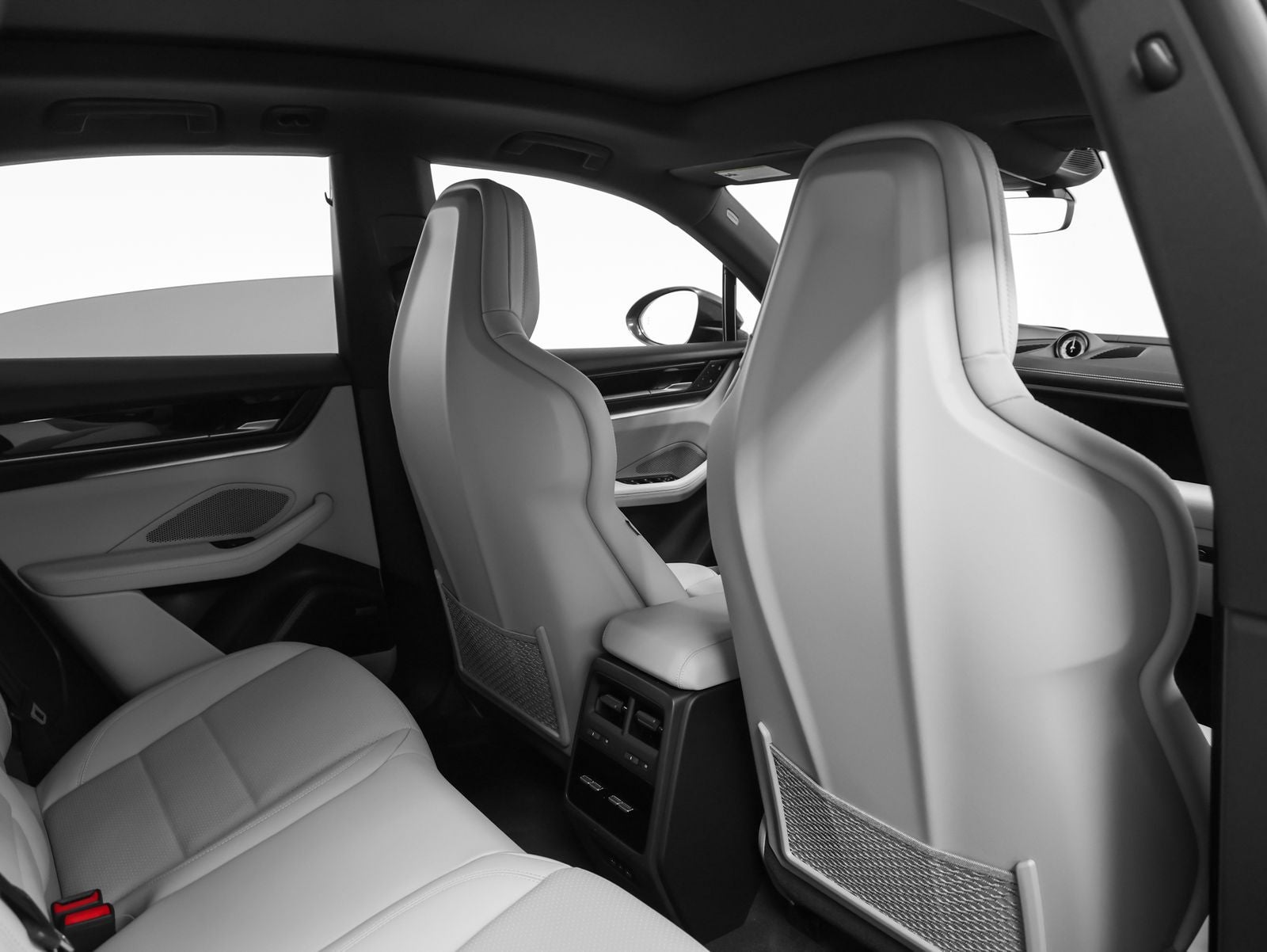 2026 Porsche Macan 4 Electric