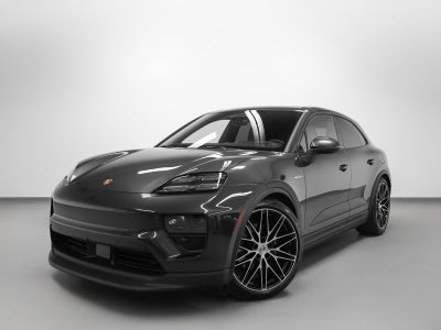 2026 Porsche Macan 4 Electric
