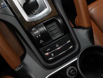 2017 Porsche Cayenne Cayenne S