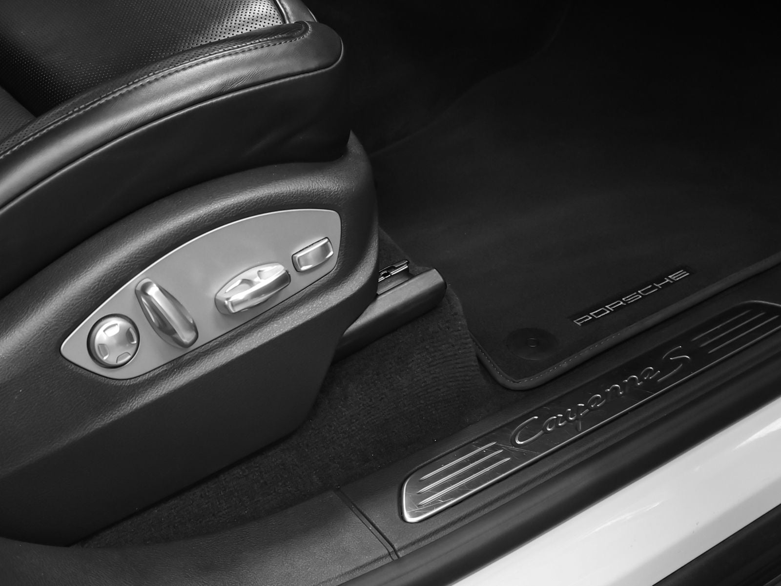 2015 Porsche Cayenne Cayenne S