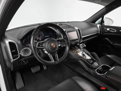 2015 Porsche Cayenne Cayenne S