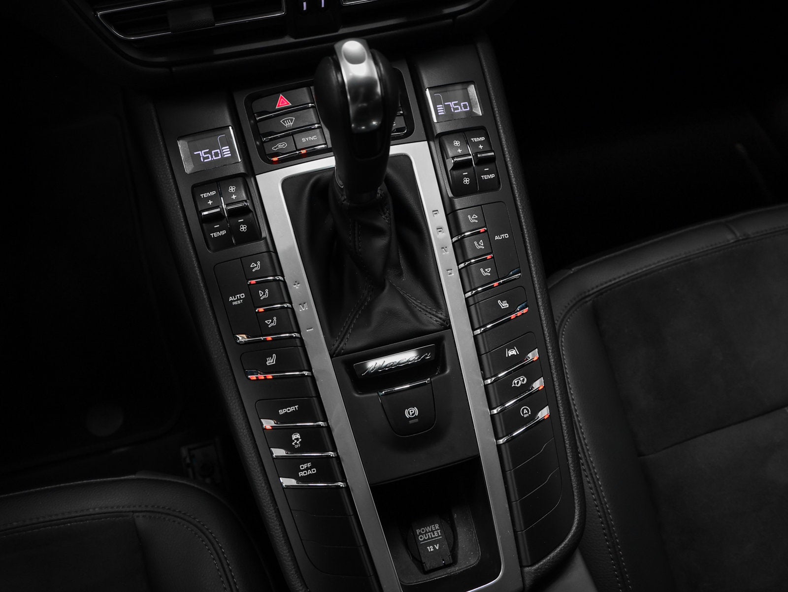 2021 Porsche Macan Macan S