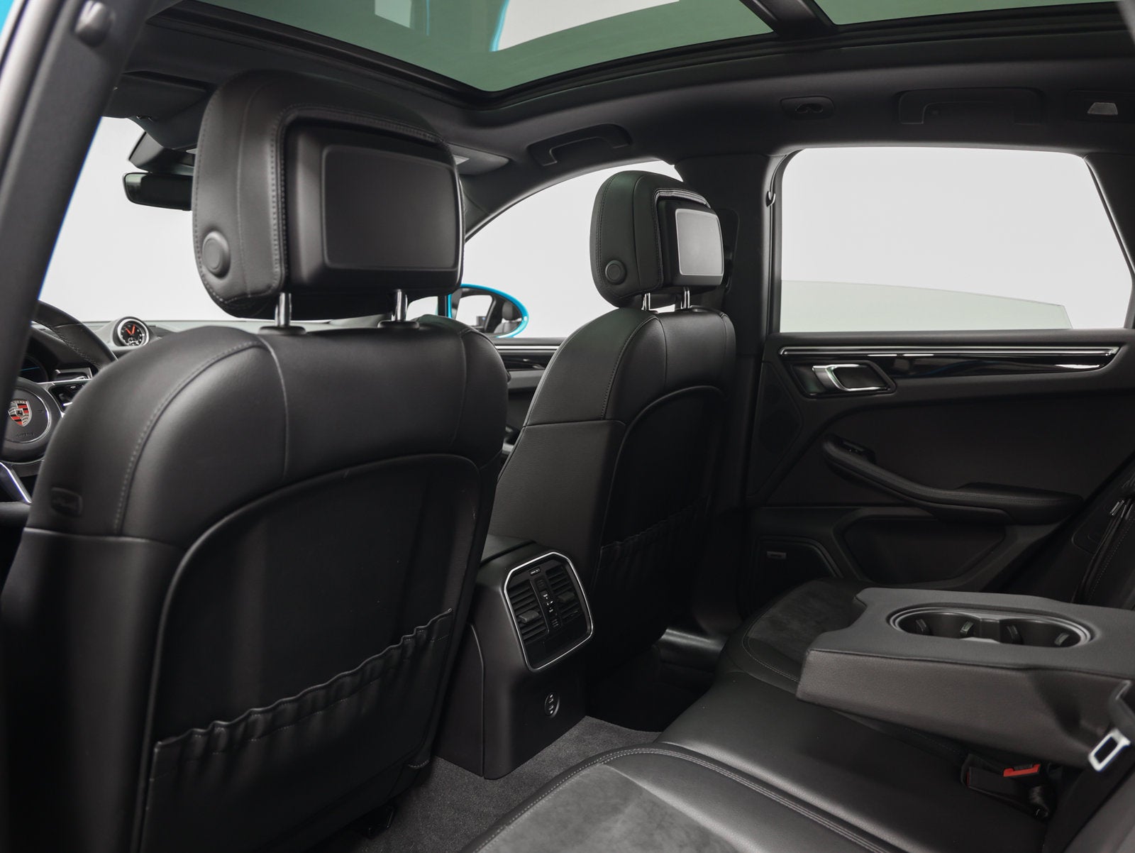 2021 Porsche Macan Macan S