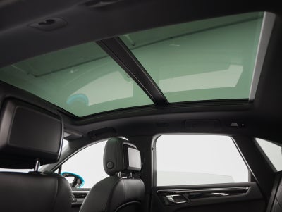 2021 Porsche Macan Macan S