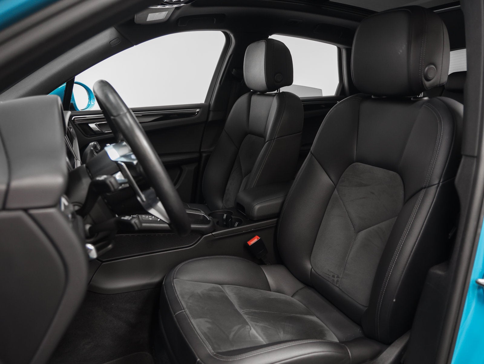 2021 Porsche Macan Macan S