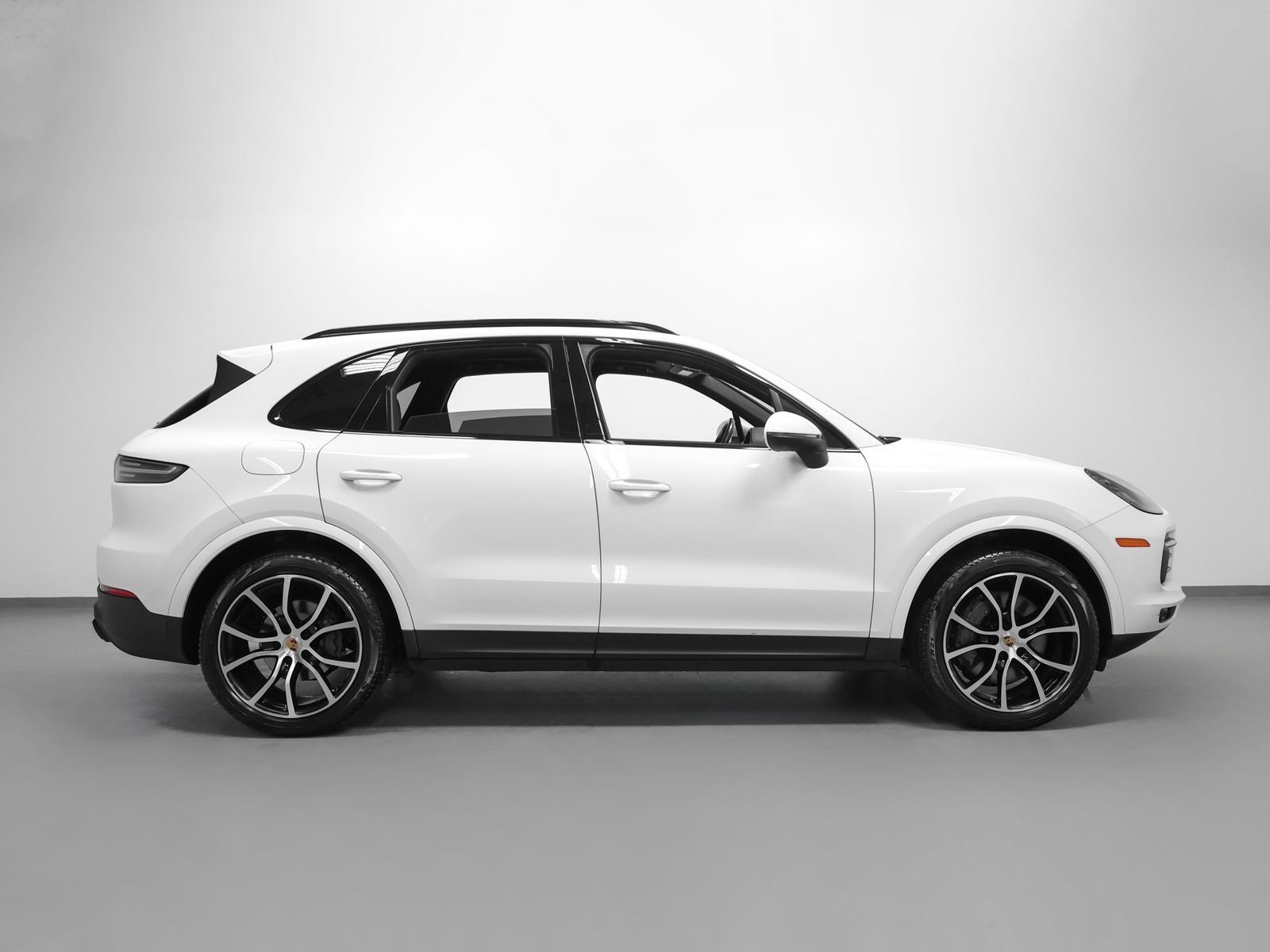2023 Porsche Cayenne S Platinum Edition