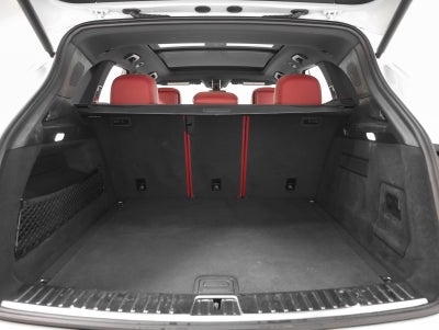 2023 Porsche Cayenne S Platinum Edition