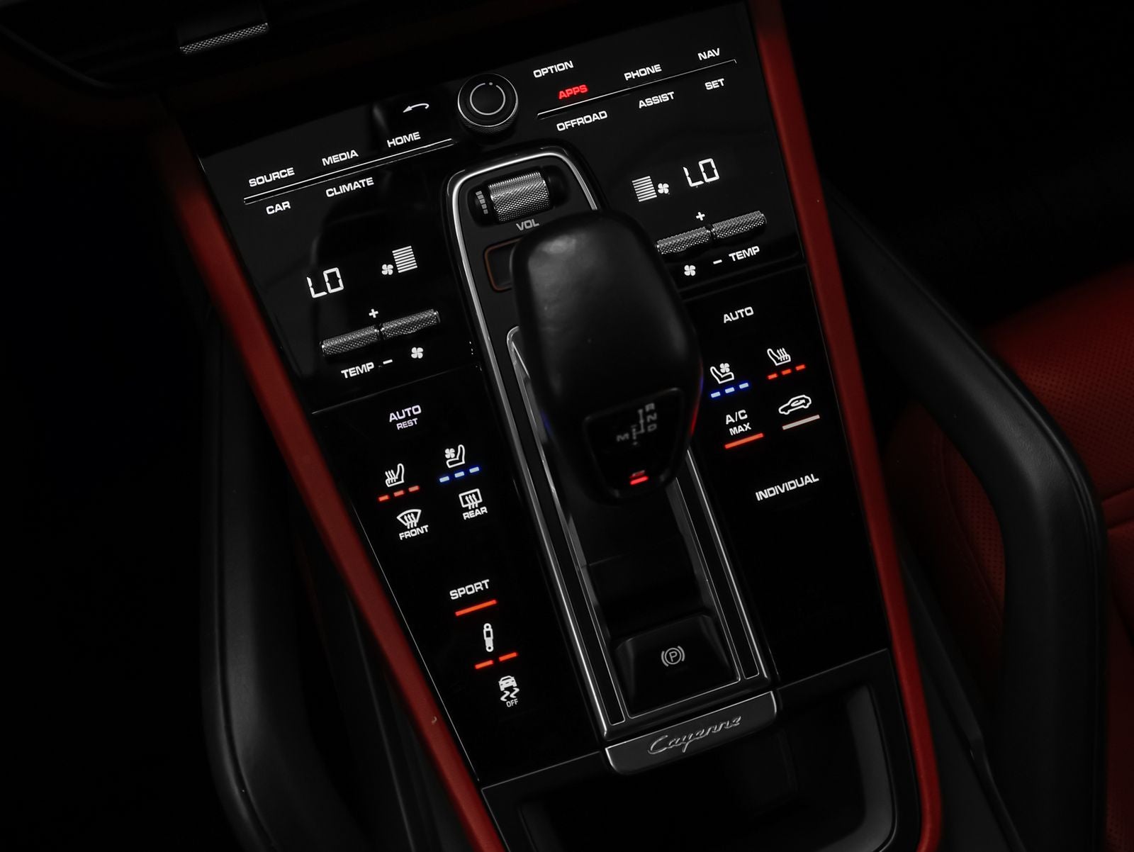 2023 Porsche Cayenne S Platinum Edition