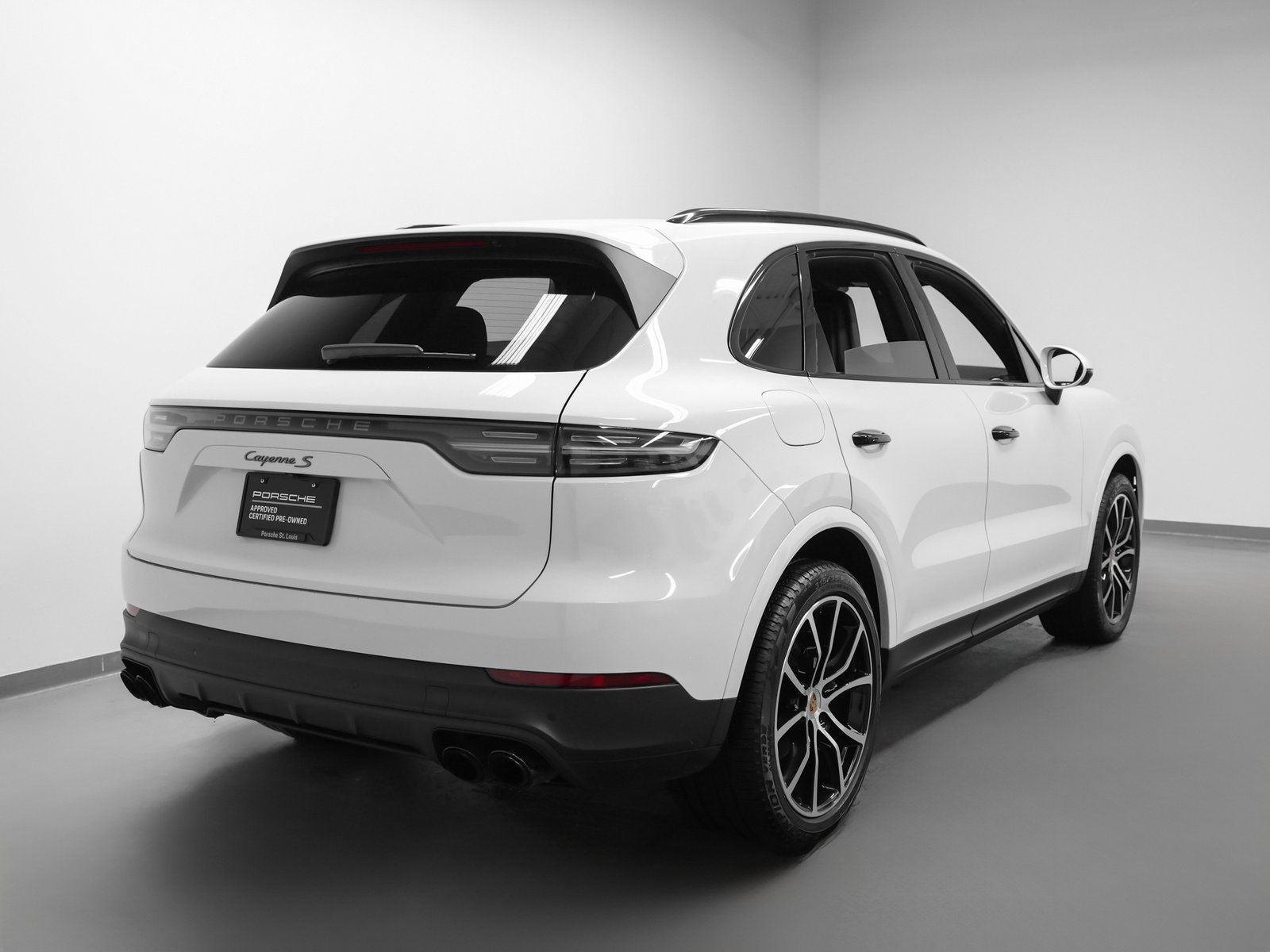 2023 Porsche Cayenne Cayenne S Platinum Edition (MY23)