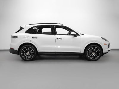 2023 Porsche Cayenne Cayenne S Platinum Edition (MY23)
