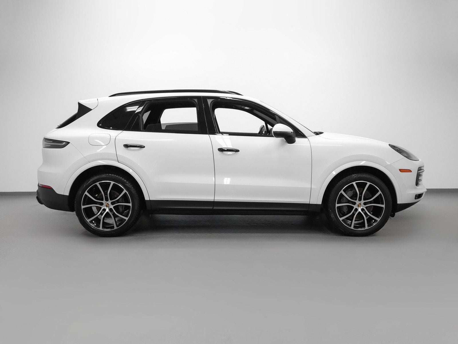 2023 Porsche Cayenne Cayenne S Platinum Edition (MY23)
