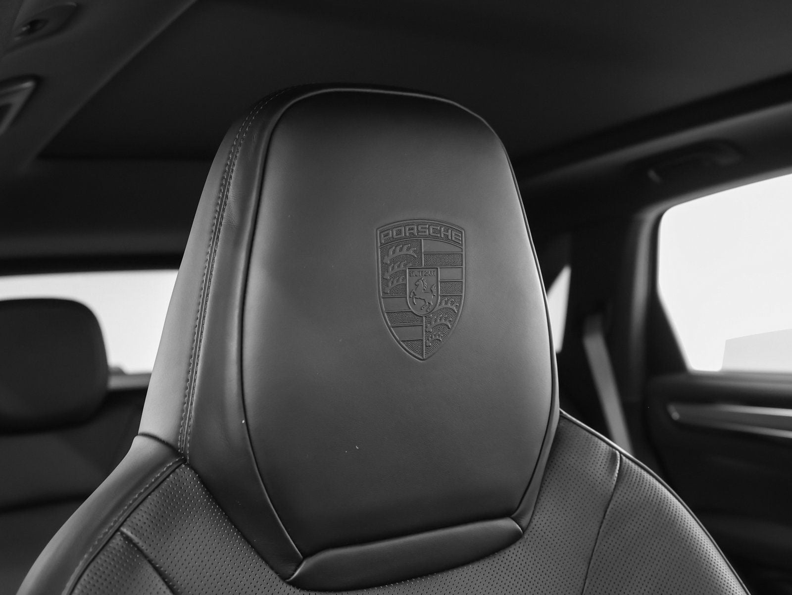 2023 Porsche Cayenne Cayenne S Platinum Edition (MY23)