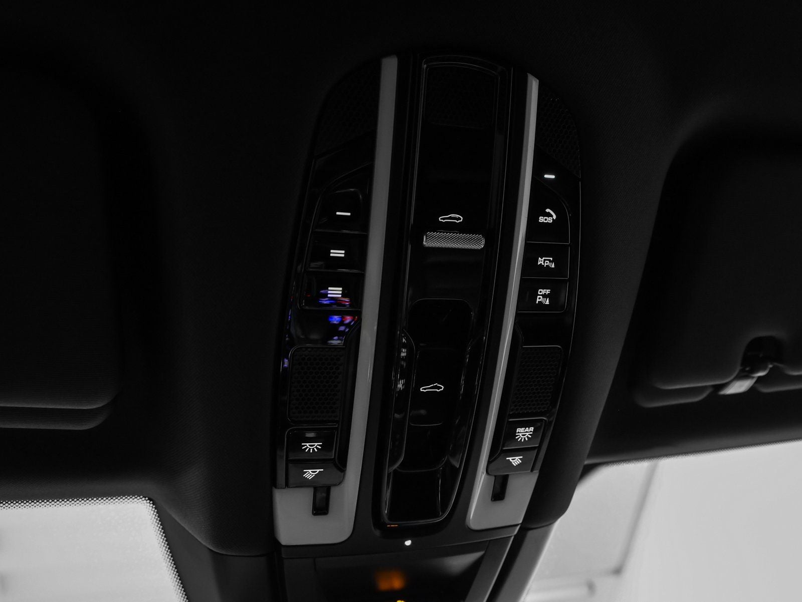 2023 Porsche Cayenne Cayenne S Platinum Edition (MY23)