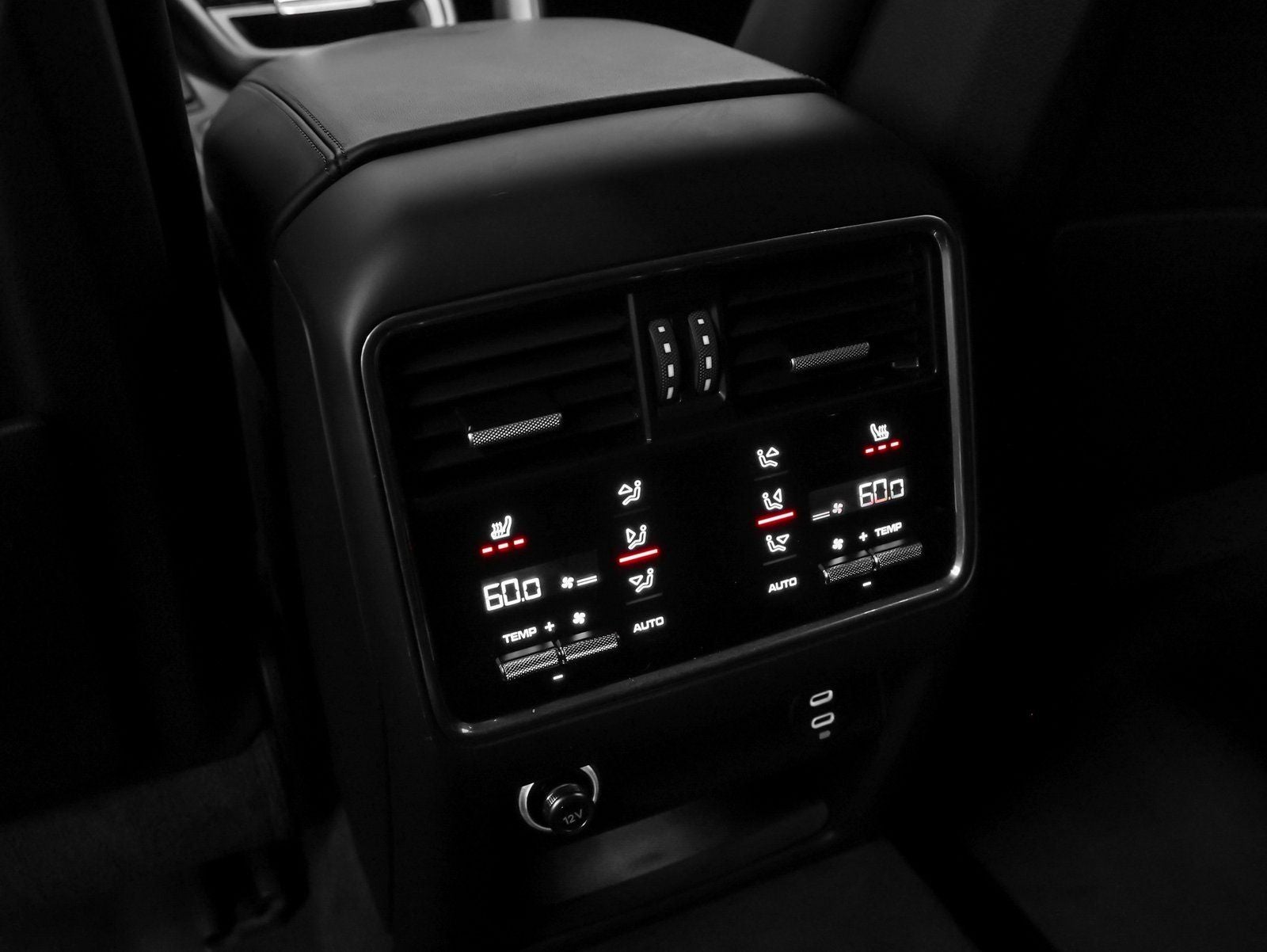 2023 Porsche Cayenne Cayenne S Platinum Edition (MY23)