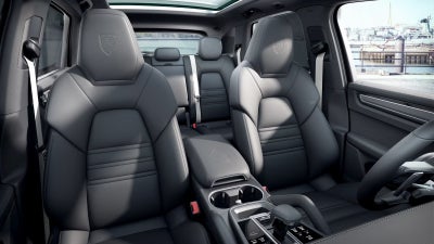 2023 Porsche Cayenne Cayenne S Platinum Edition (MY23)