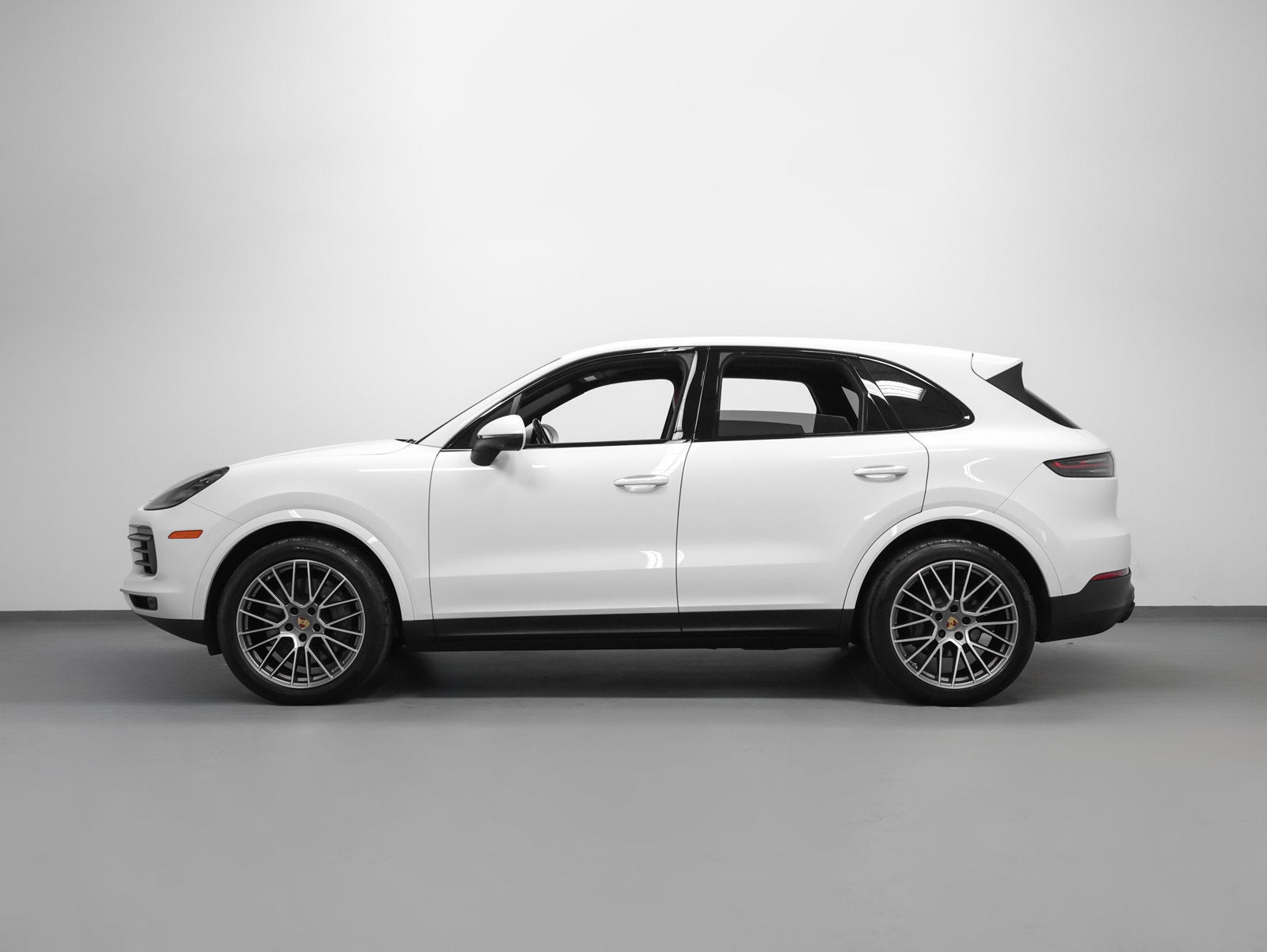 2023 Porsche Cayenne Cayenne S Platinum Edition