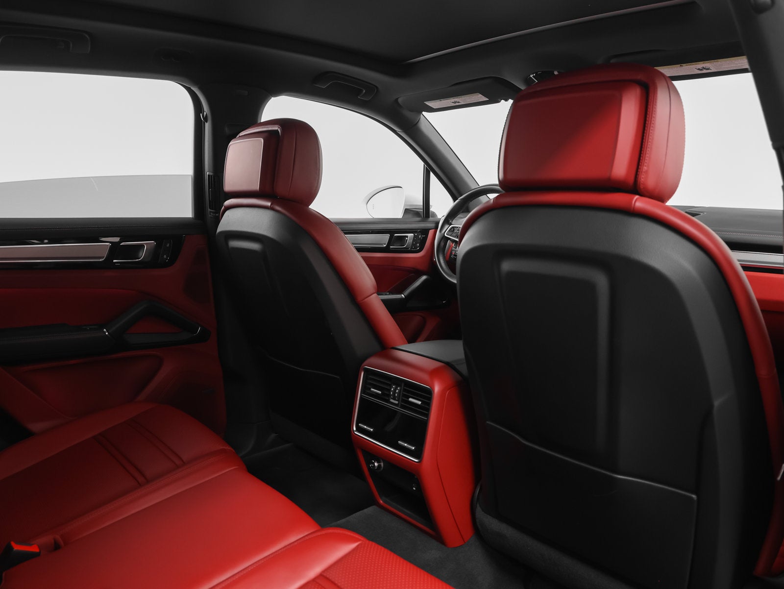 2023 Porsche Cayenne Cayenne S Platinum Edition