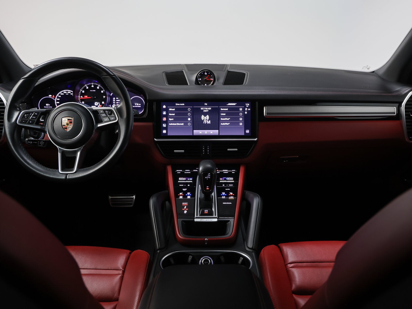 2023 Porsche Cayenne Cayenne S Platinum Edition