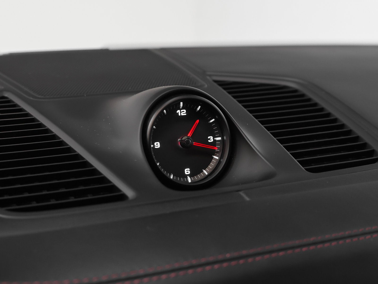 2023 Porsche Cayenne Cayenne S Platinum Edition