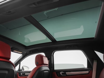 2023 Porsche Cayenne Cayenne S Platinum Edition
