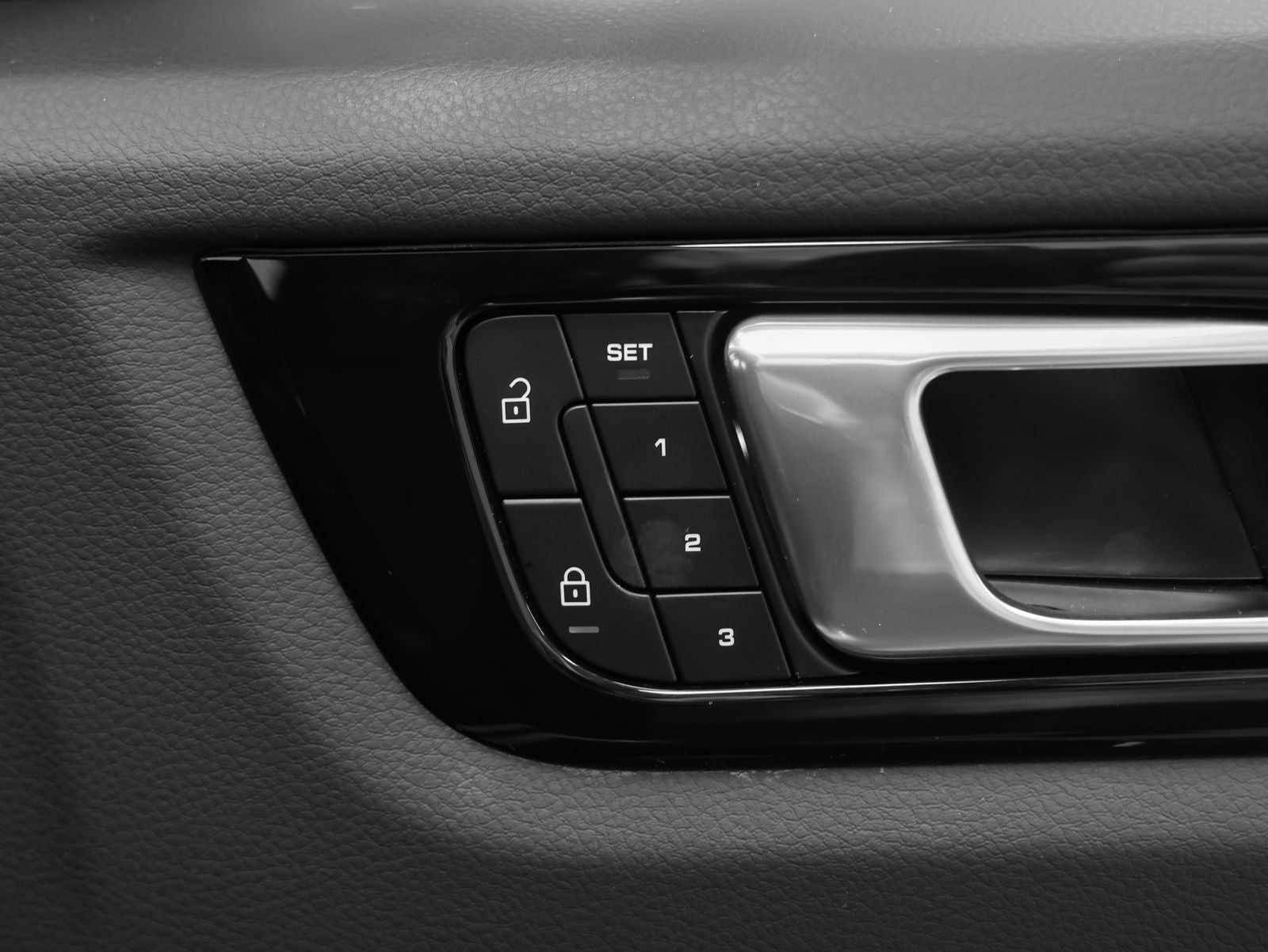 2023 Porsche Cayenne S