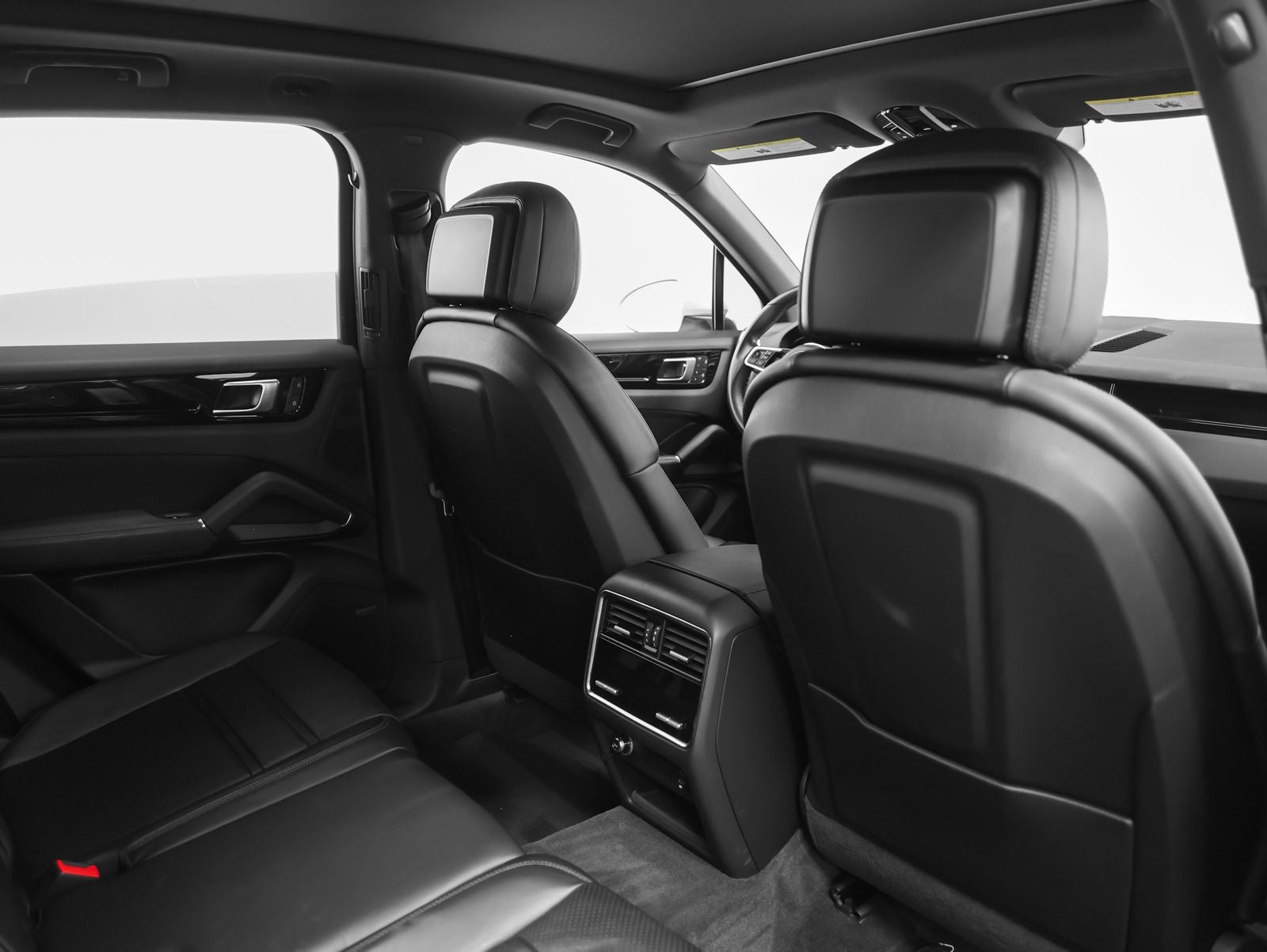 2023 Porsche Cayenne S
