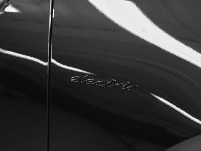 2025 Porsche Macan Macan 4S Electric