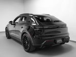 2025 Porsche Macan Macan 4S Electric