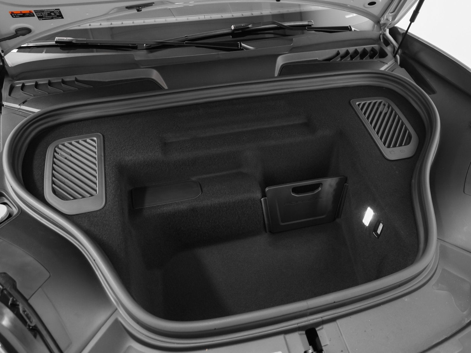 2025 Porsche Macan Macan 4S Electric