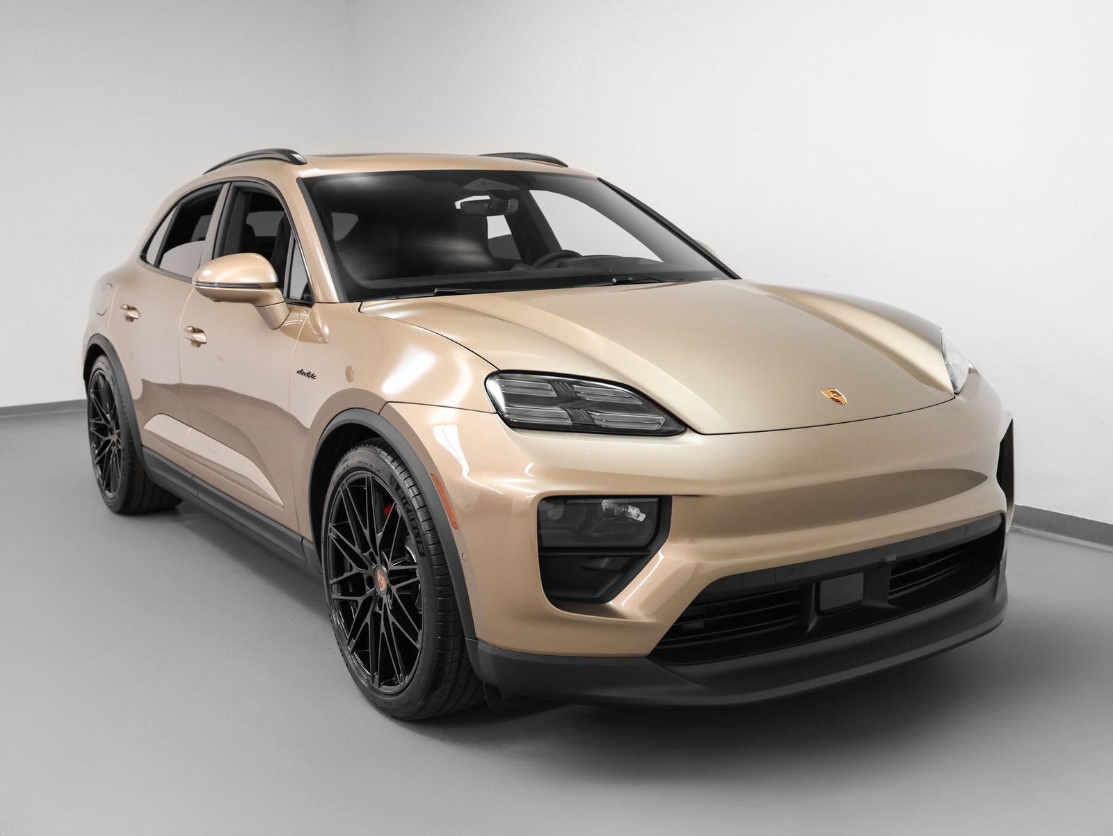 2025 Porsche Macan Macan 4S Electric