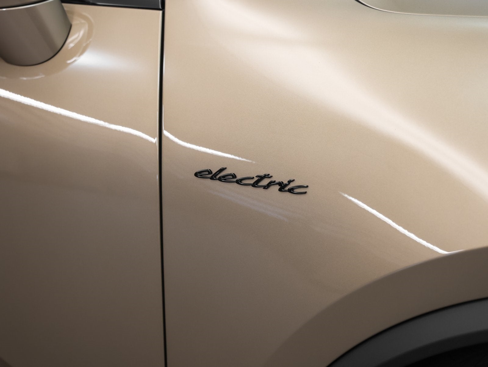 2025 Porsche Macan Macan 4S Electric